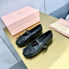 Miu Miu flat shoes